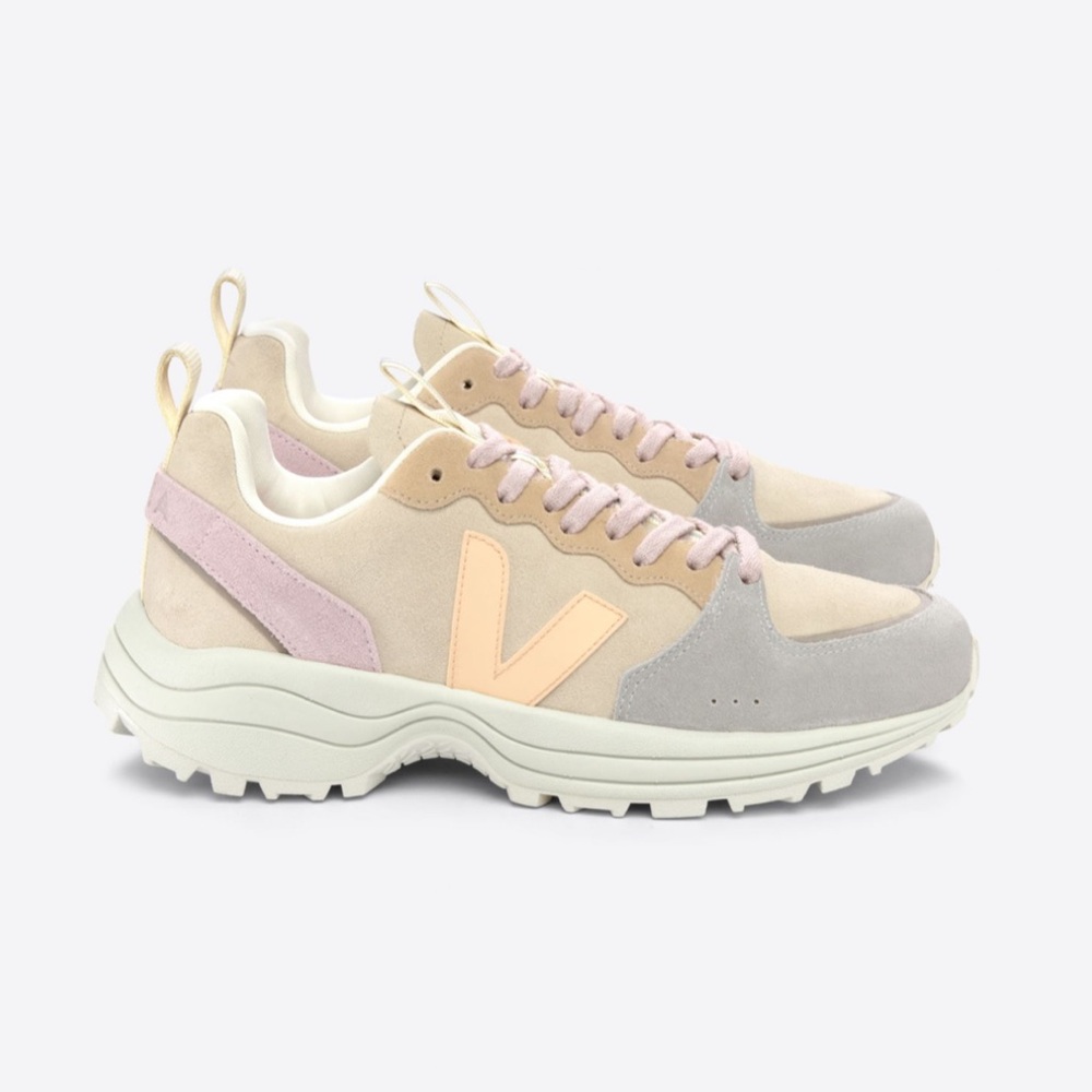 VEJA Venturi Suede Almond Peach Multico Sneakers Size 5